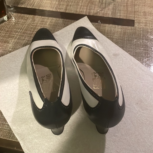 Salvatore Ferragamo Shoes - Picture 7 of 8
